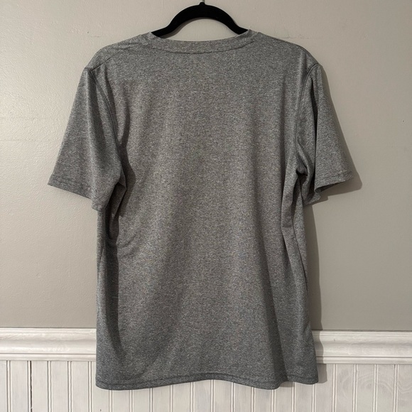 NFL Minnesota Vikings Dri-Tek Short Sleeve Shirt Youth XL or Women’s L - Picture 2 of 6